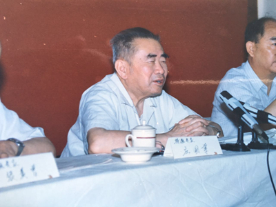 庄国华1991.7参加汽车鉴定会.jpg