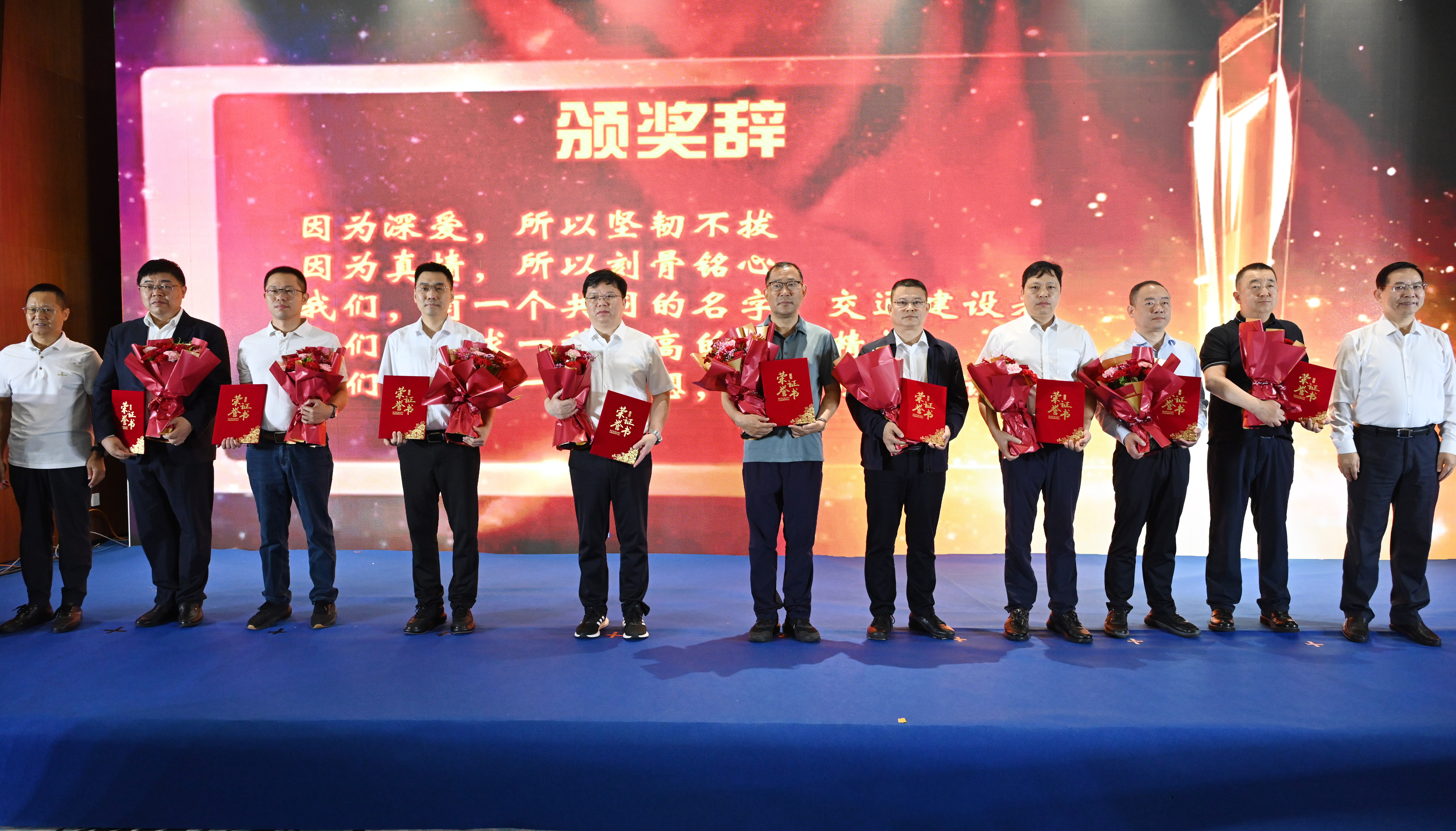 1747234762225239StDE.jpg DSC_9927.jpg